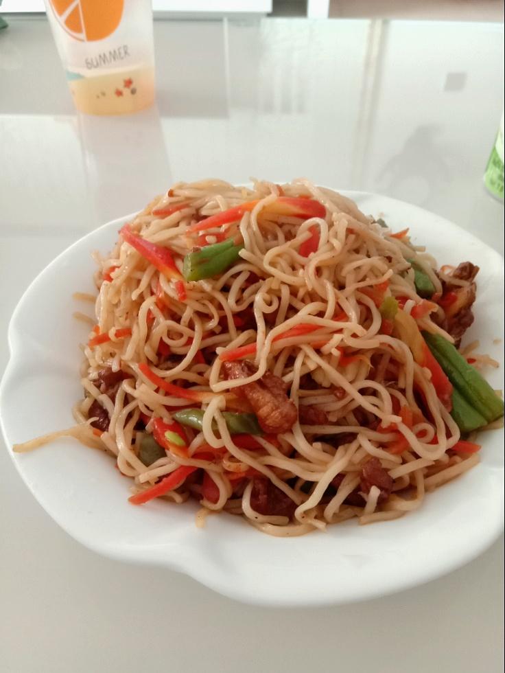 一人食*豆角焖面的做法