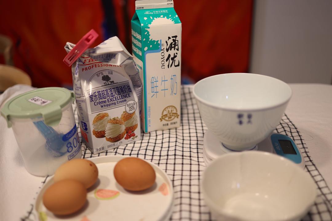 纯奶手撕吐司的做法 步骤1