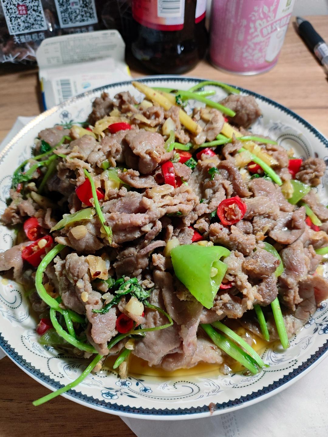 香菜牛肉