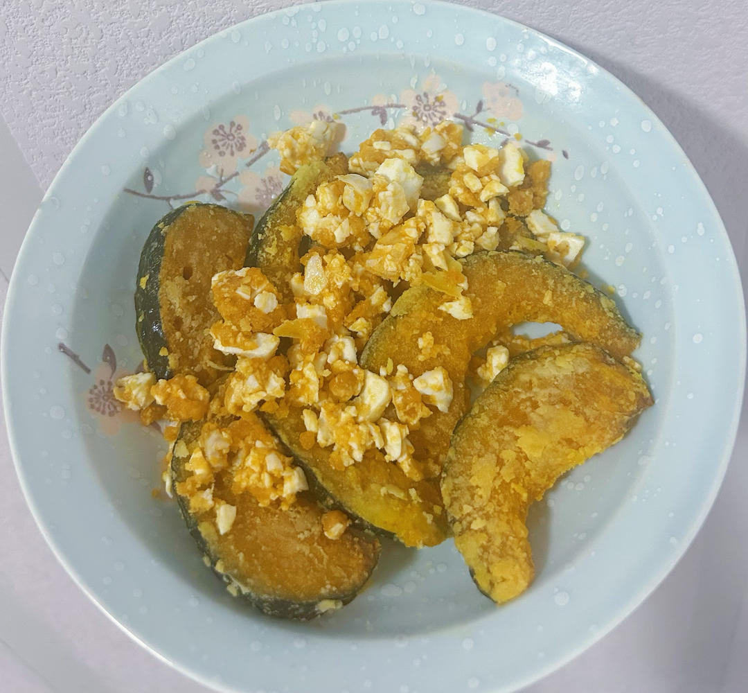 咸蛋黄焗贝贝南瓜