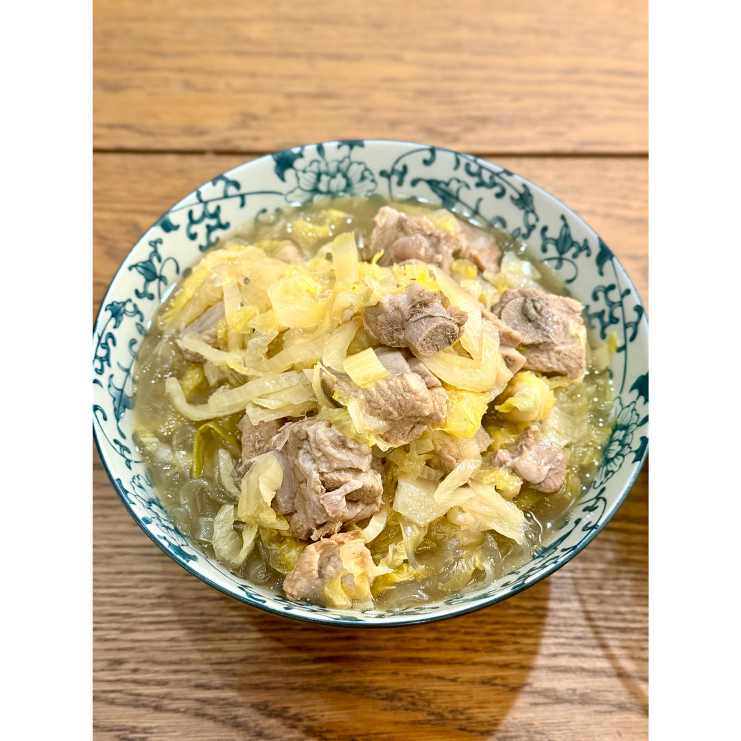 和东北人学炖酸菜排骨