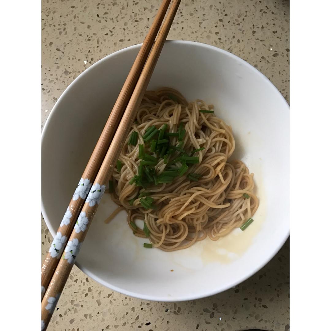 香葱油泼拌面——汪涵《天天向上》现场传授