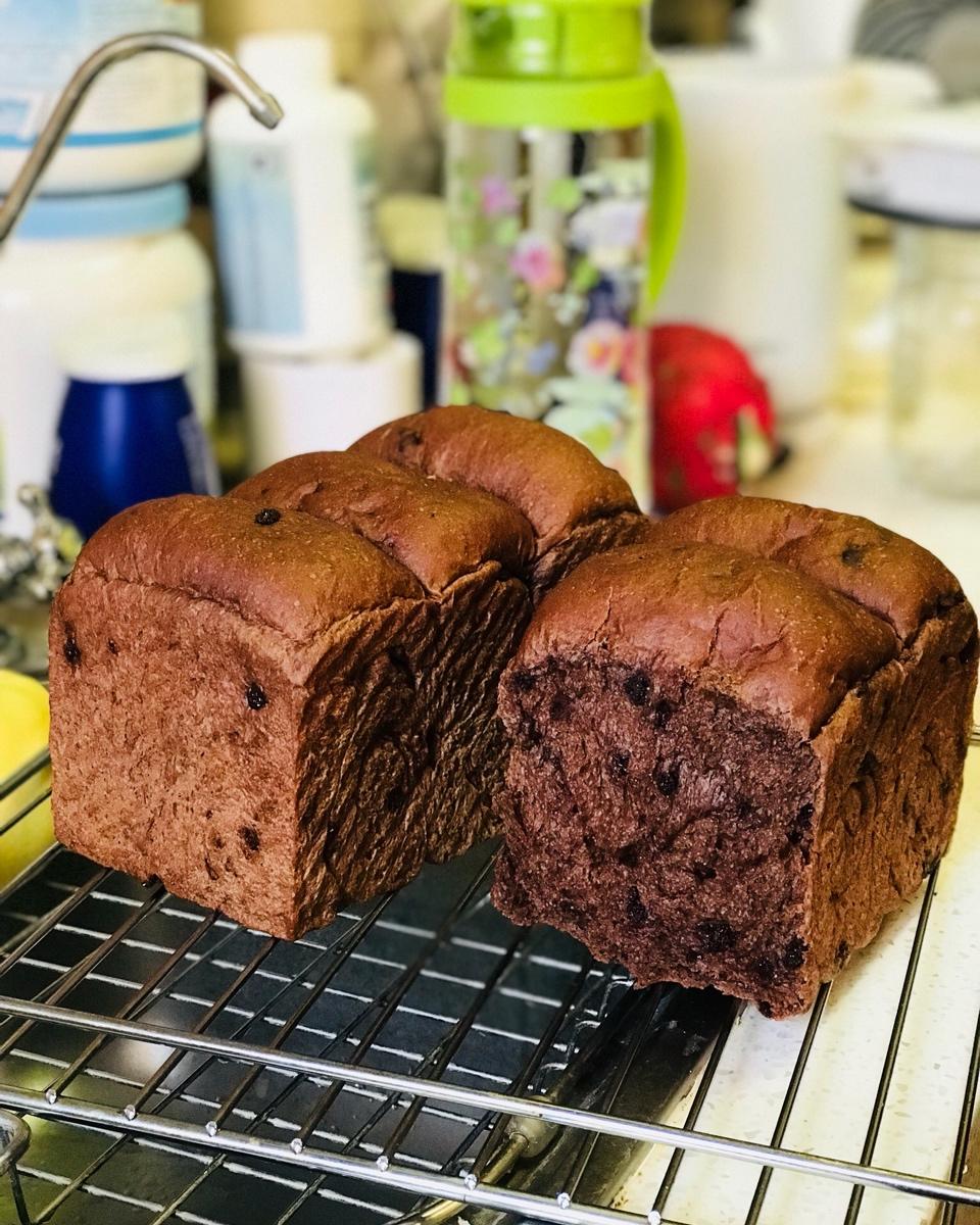 手机用户5263_0ksq做的冬日里的能量包~浓郁巧克力黑森林面包