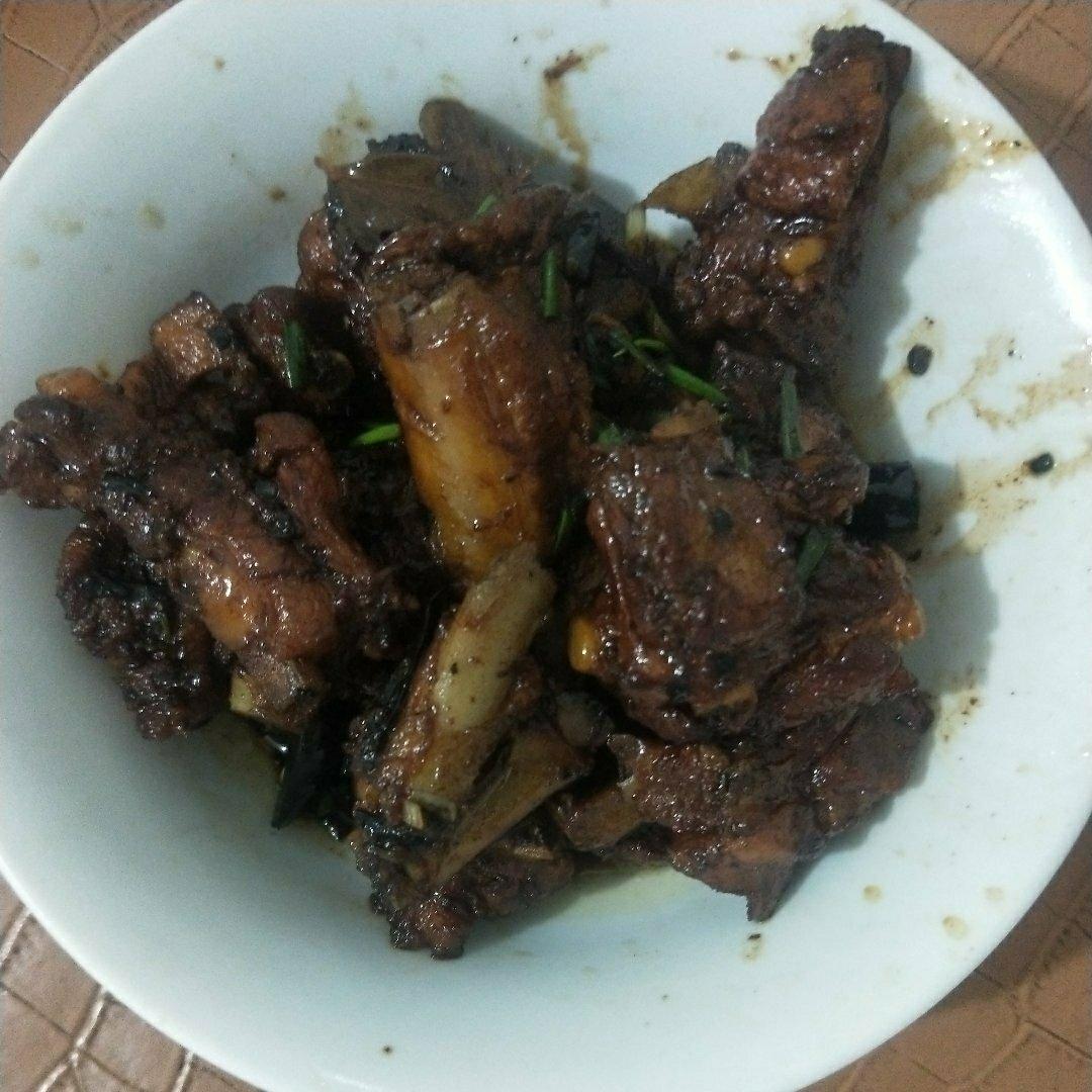 家常红烧排骨