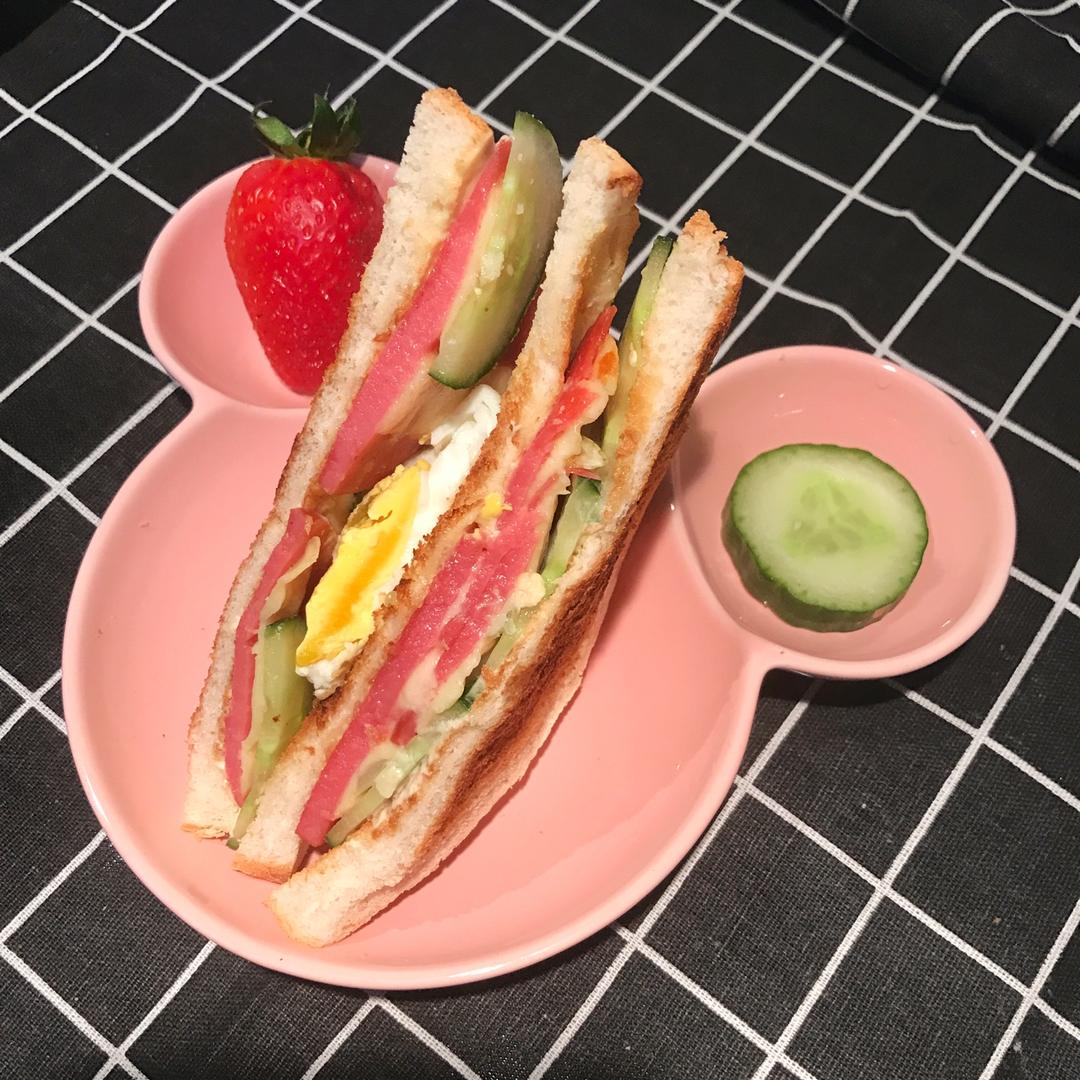 火腿芝士蛋三文治