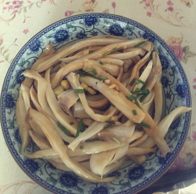 手撕杏鲍菇