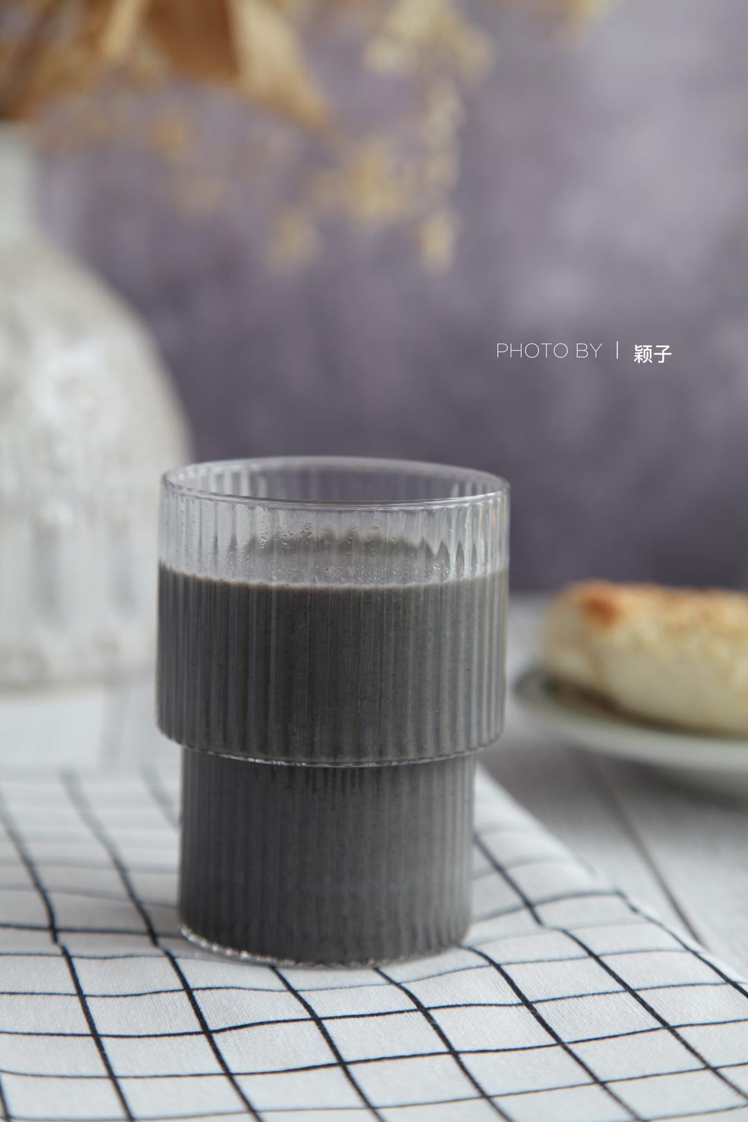 黑芝麻核桃糊的做法