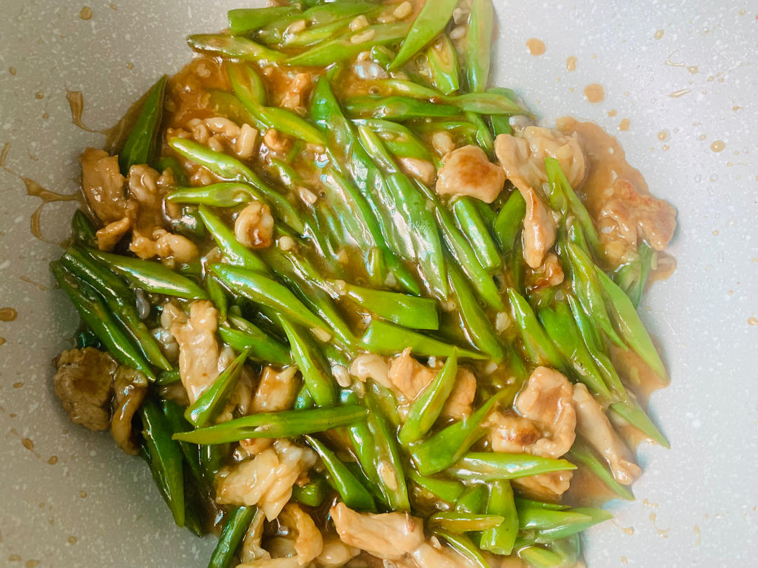 豆角肉丝饭
