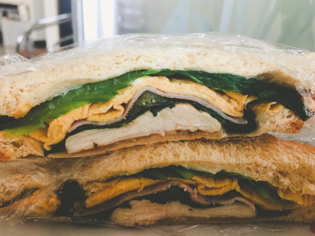 火腿芝士蛋三文治