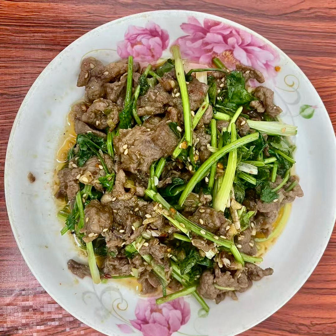 香菜拌牛肉