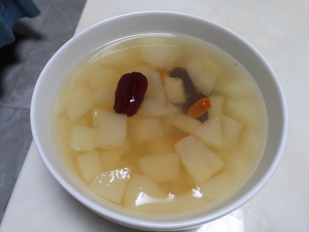 冰糖雪梨（止咳化痰平喘润燥，秋冬必备）