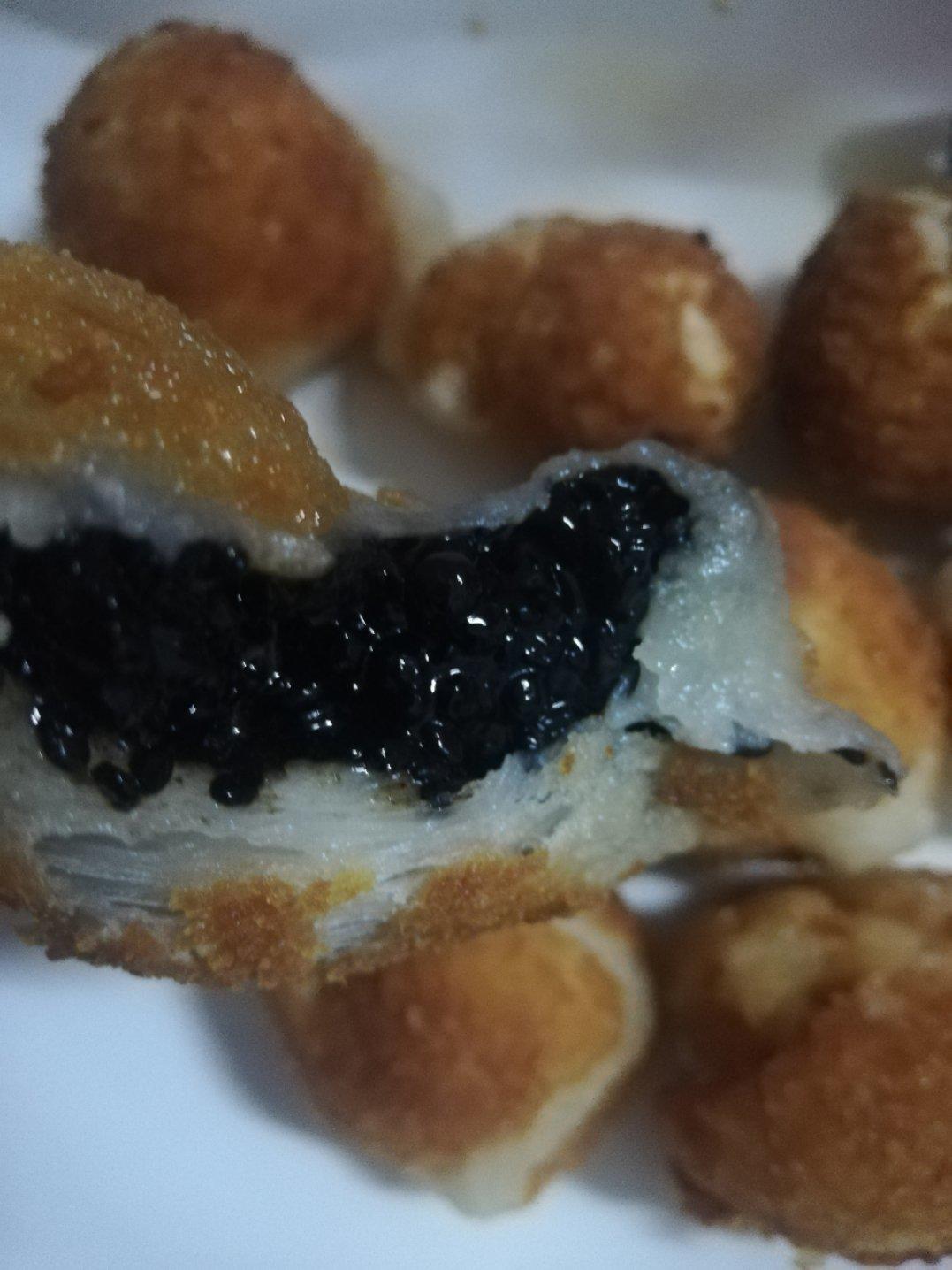 油炸芝麻汤圆