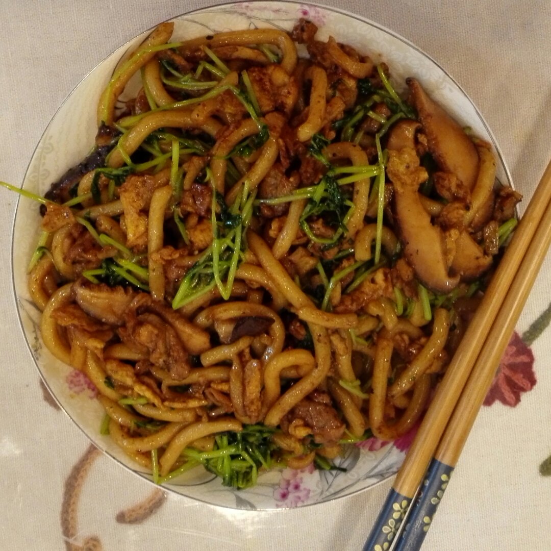 炒乌冬面