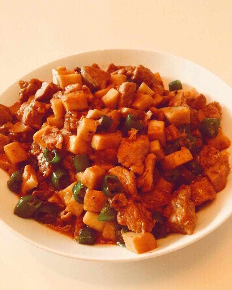 家常菜~杏鲍菇烧牛肉粒