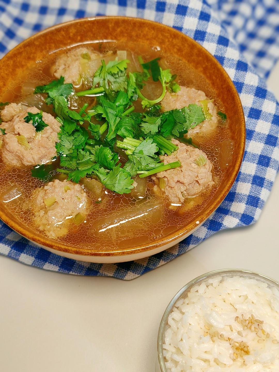 低卡版】冬瓜肉丸汤的做法