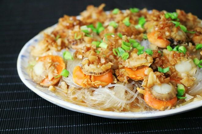 蒜蓉扇贝肉蒸粉丝