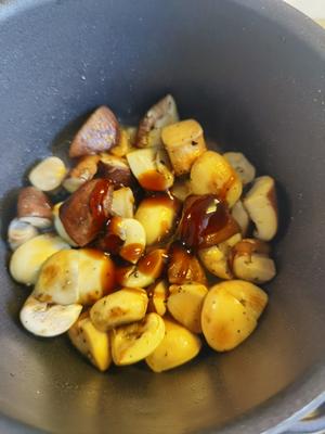 一人食的精致 蚝油双菇的做法 步骤7