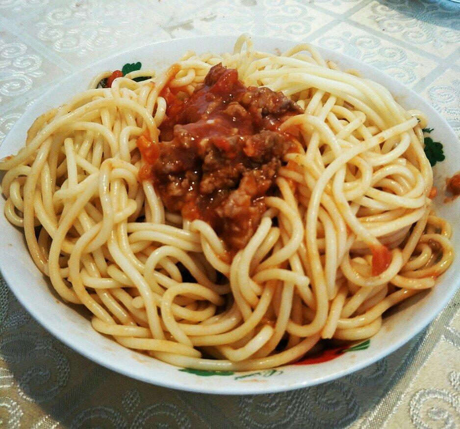 番茄肉酱意大利面