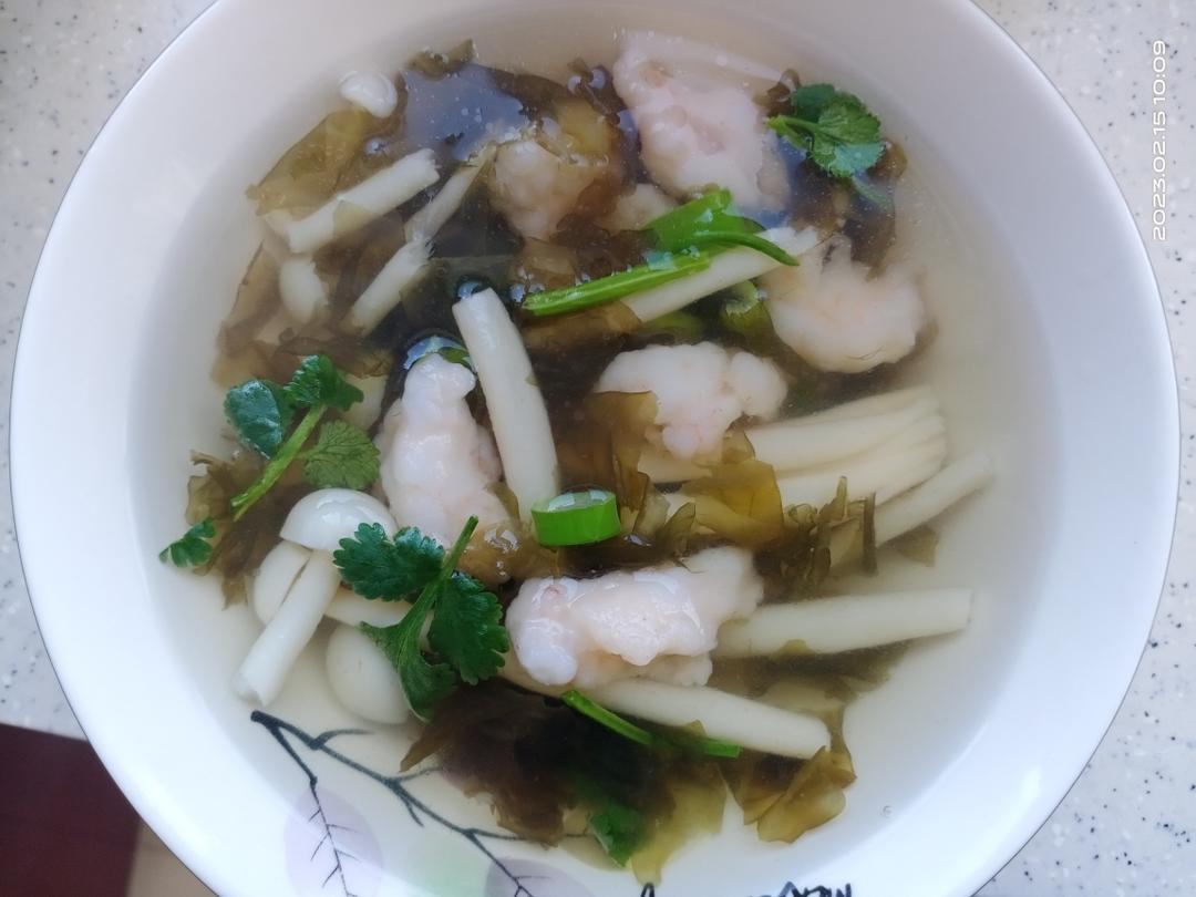 低卡鲜美的紫菜虾滑汤！好喝不胖减脂餐