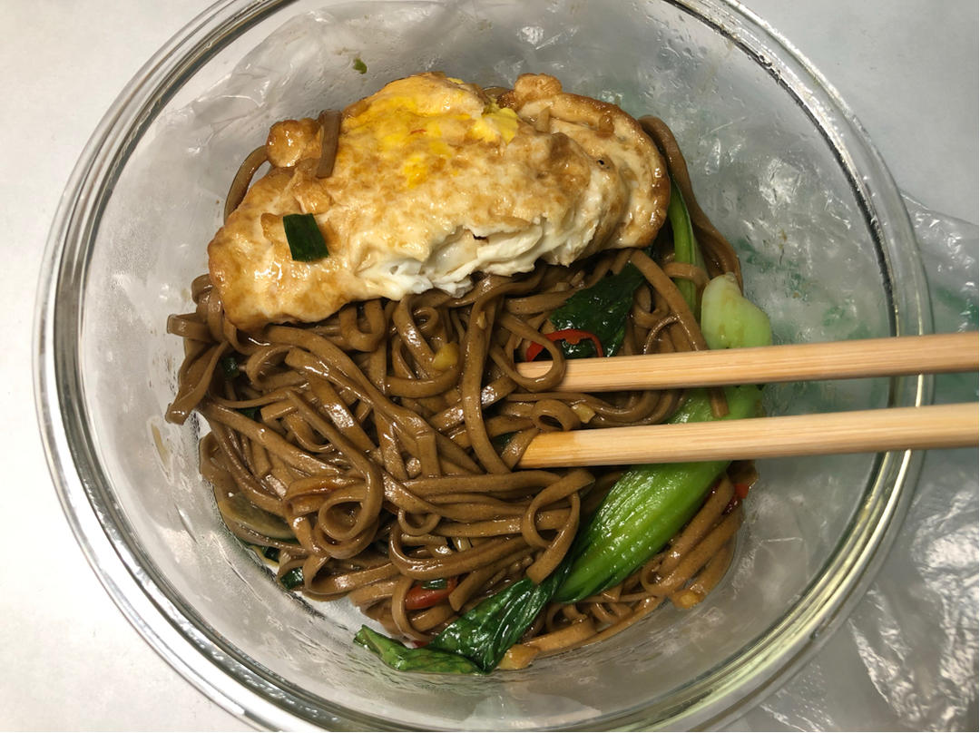 减脂荷包蛋焖荞麦面