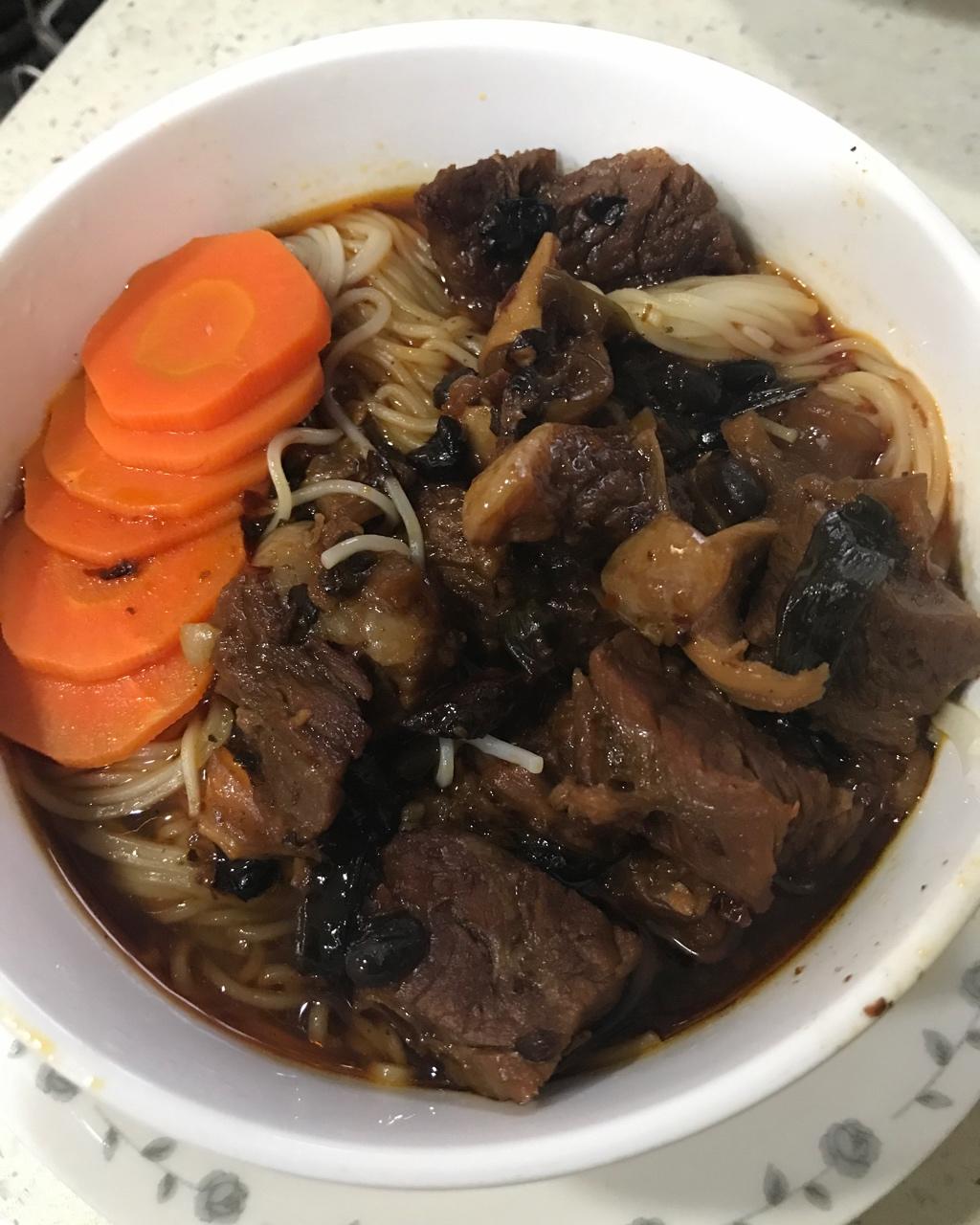 红烧牛肉面