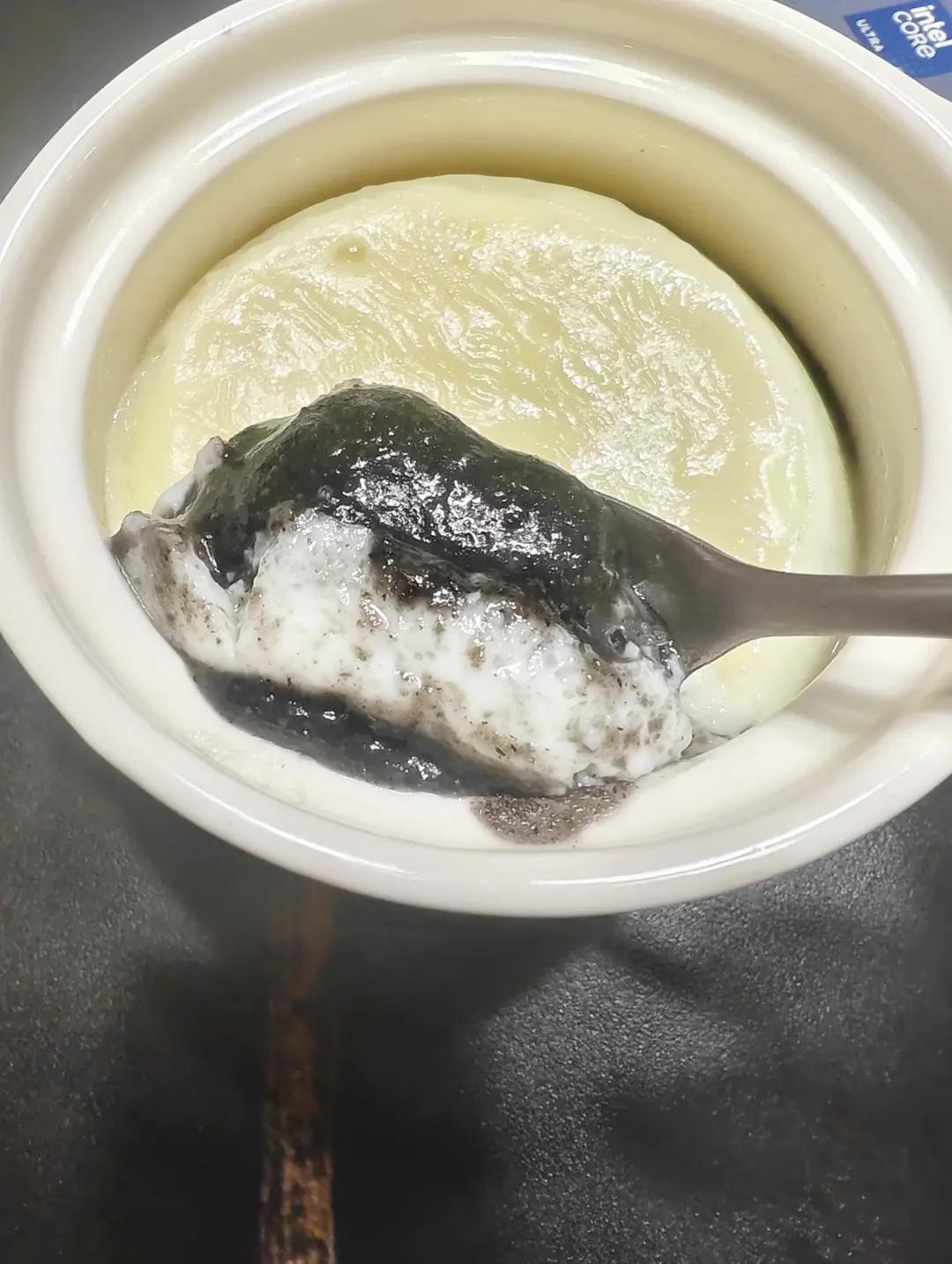 中式甜品🍰“黑芝麻糊炖奶”