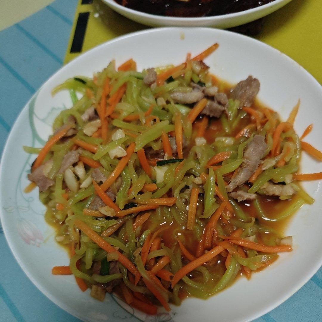 「超级好吃」的清炒莴笋丝
