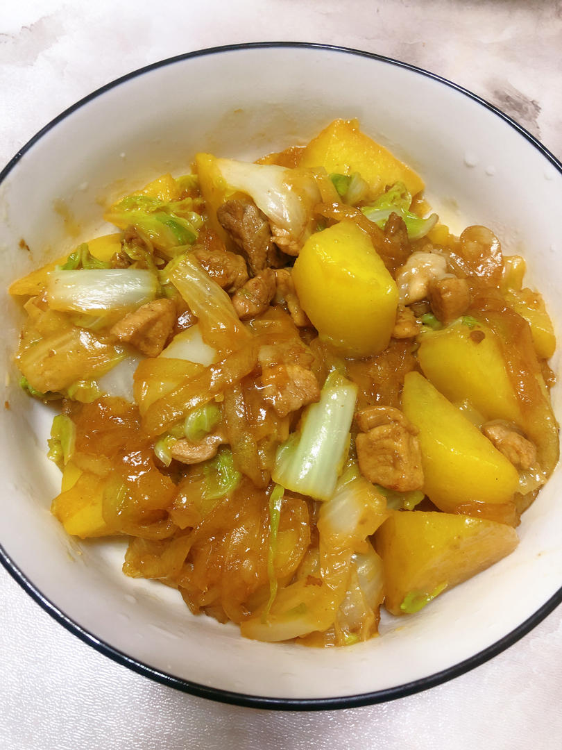 土豆白菜猪肉炖粉条