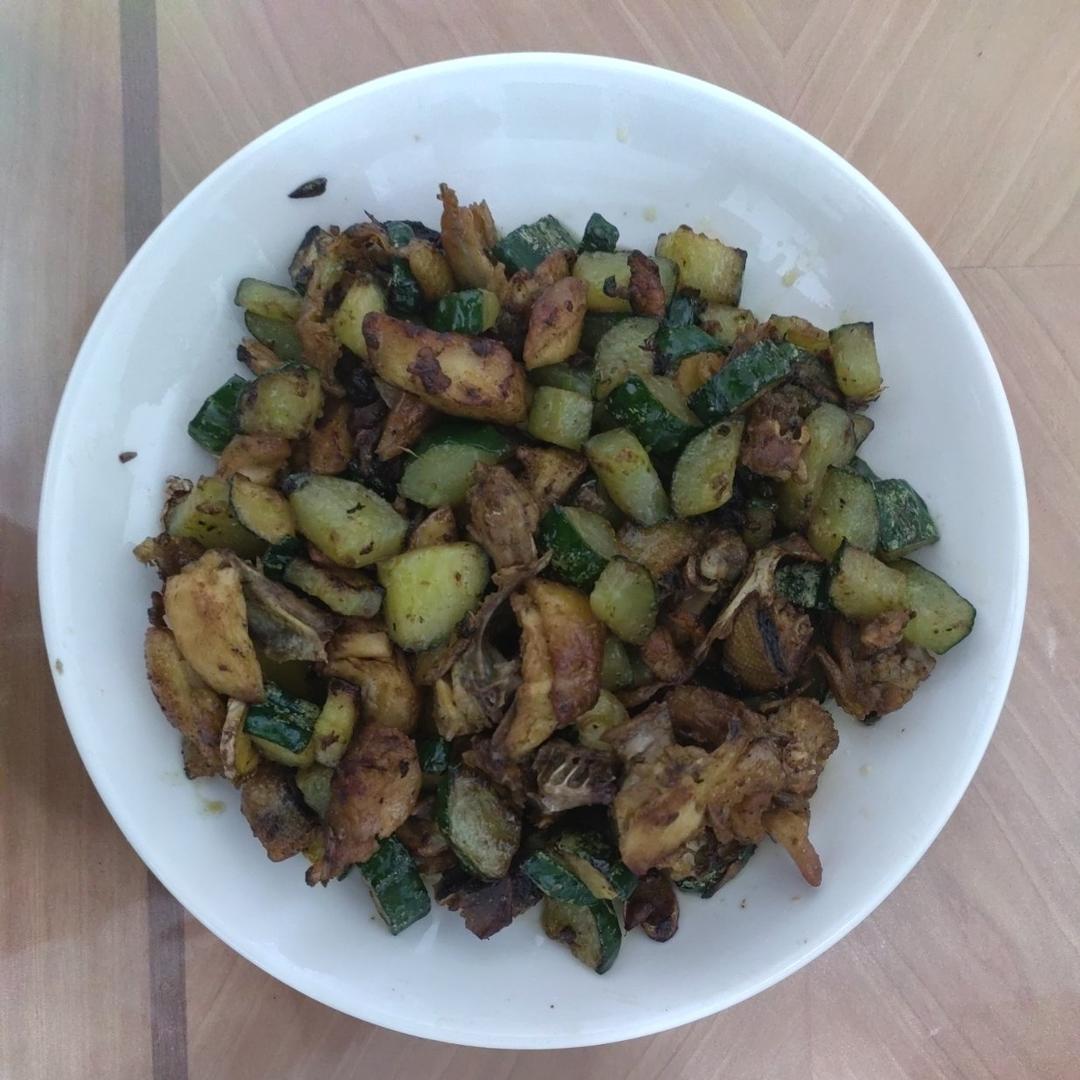 清炒黄瓜鸡胸肉