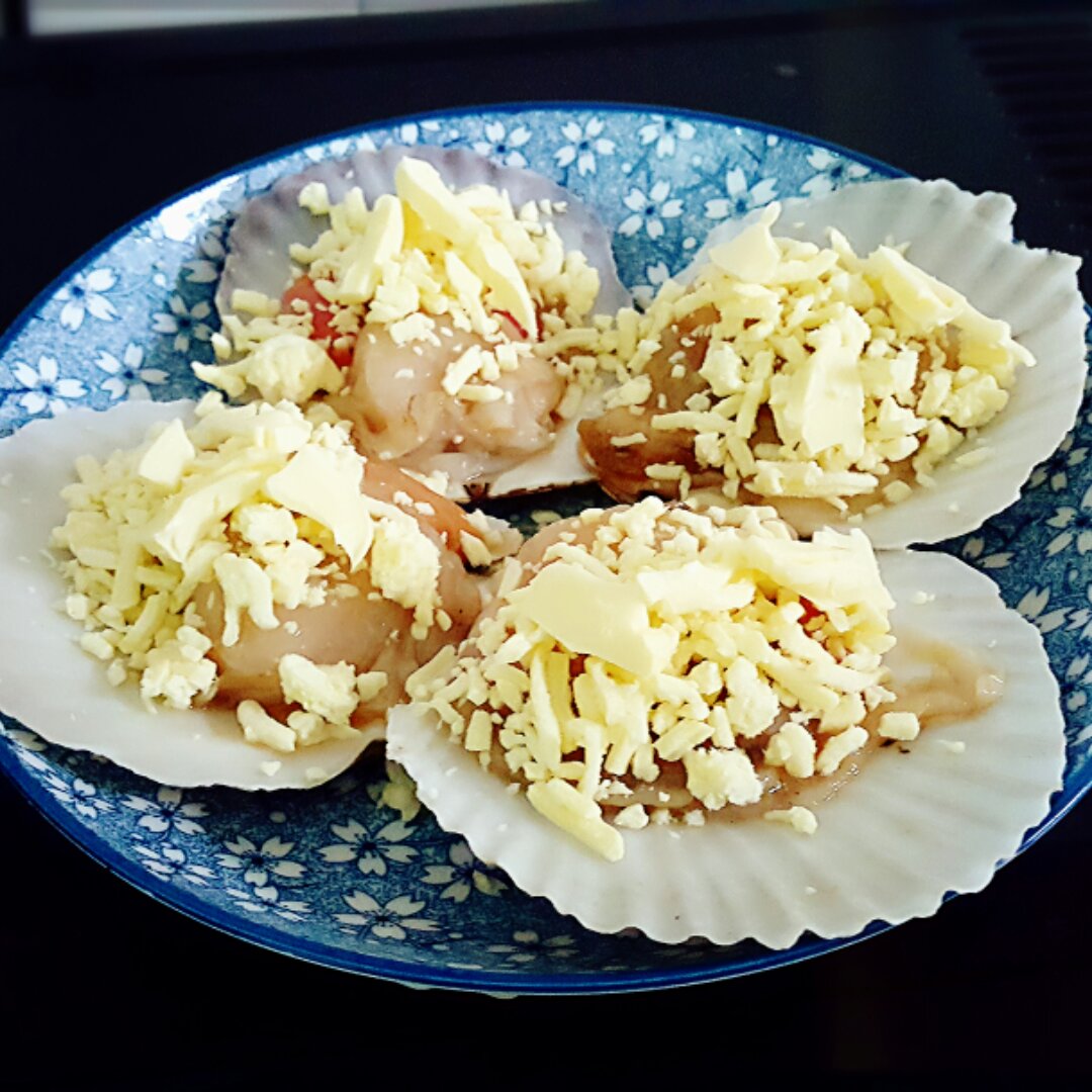芝士烤扇贝