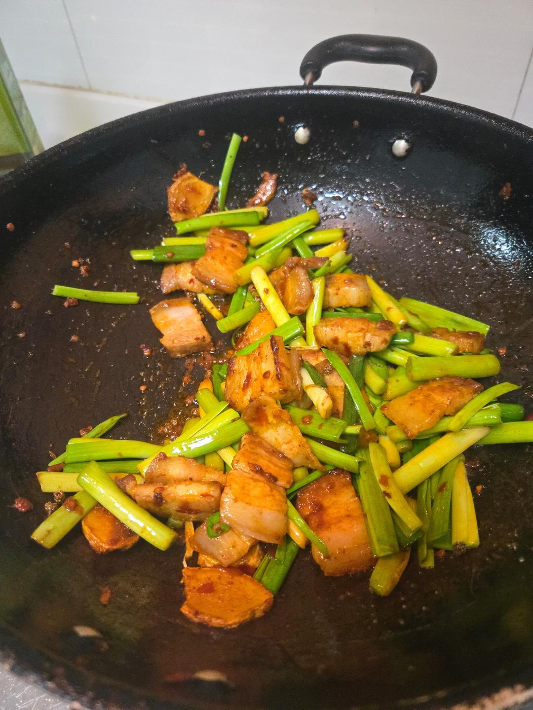 蒜苗回锅肉——经典川菜