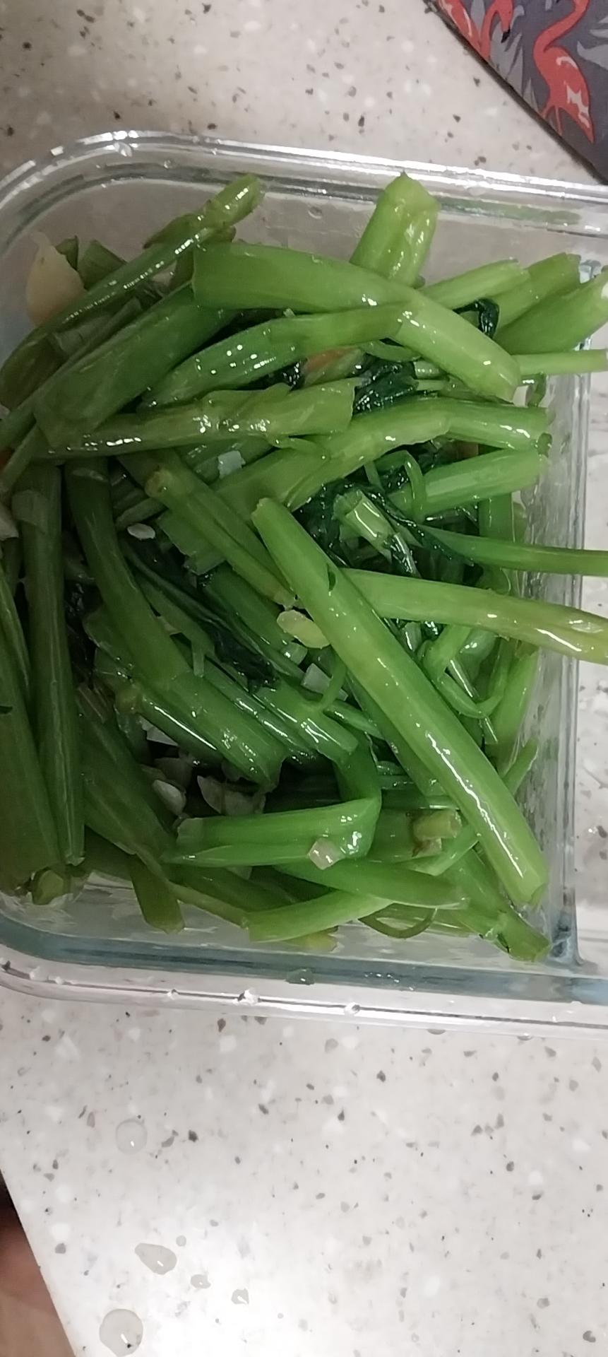 炝炒空心菜（不黑的秘密）