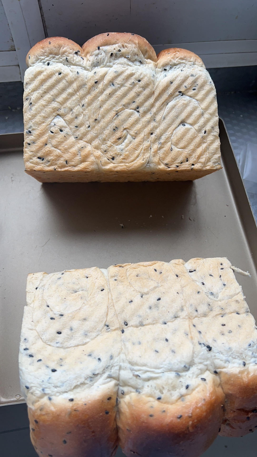 咸香黑芝麻吐司🍞（冷藏发酵）