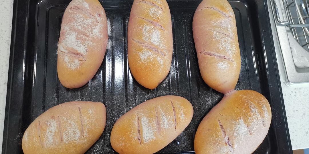 面包店里的常客——蔓越莓奶酪软欧