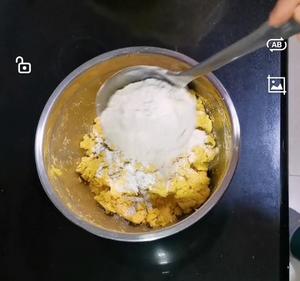 玉米面韭菜饼（瘦身主食）的做法 步骤4