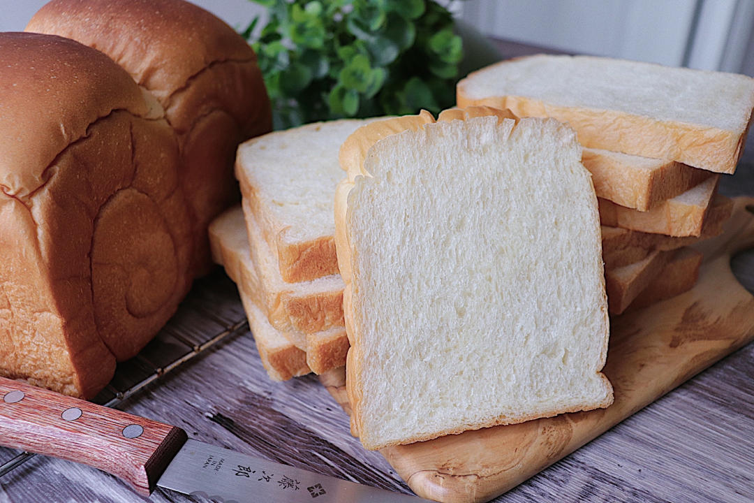 牛奶吐司（附详细步骤图）