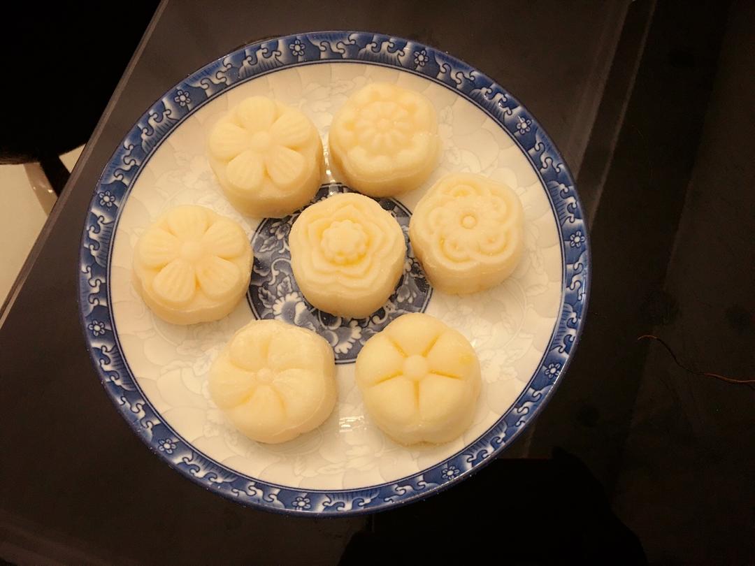 《Tinrry下午茶》冰皮月饼（奶黄馅）
