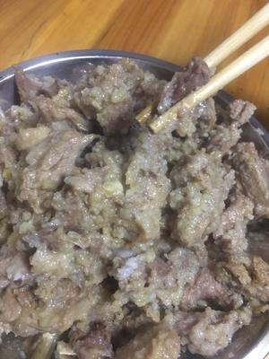 江西粉蒸肉➕芋头汤的做法 步骤2