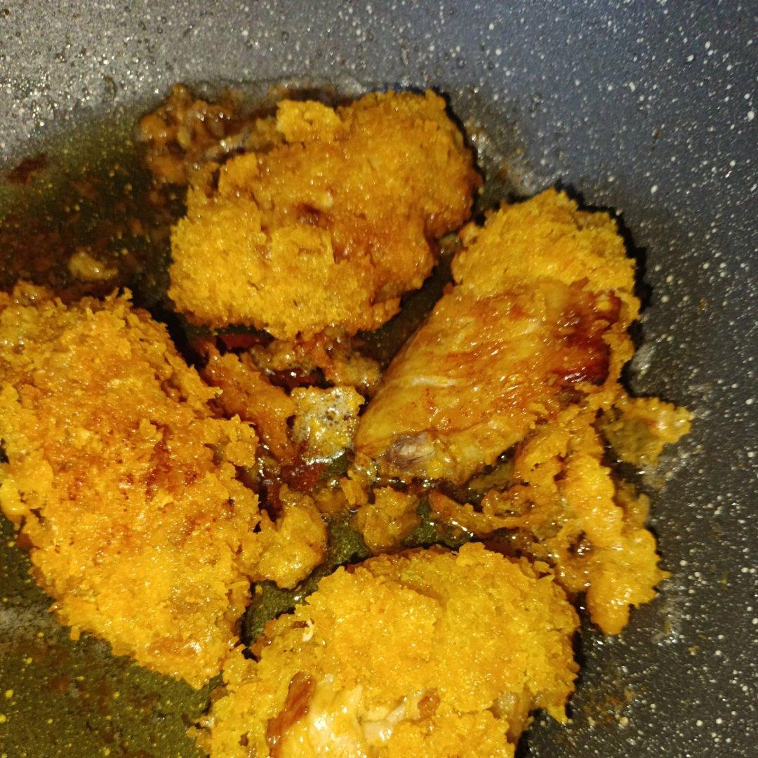 炸鸡翅中（黄金面包糠鸡翅中）