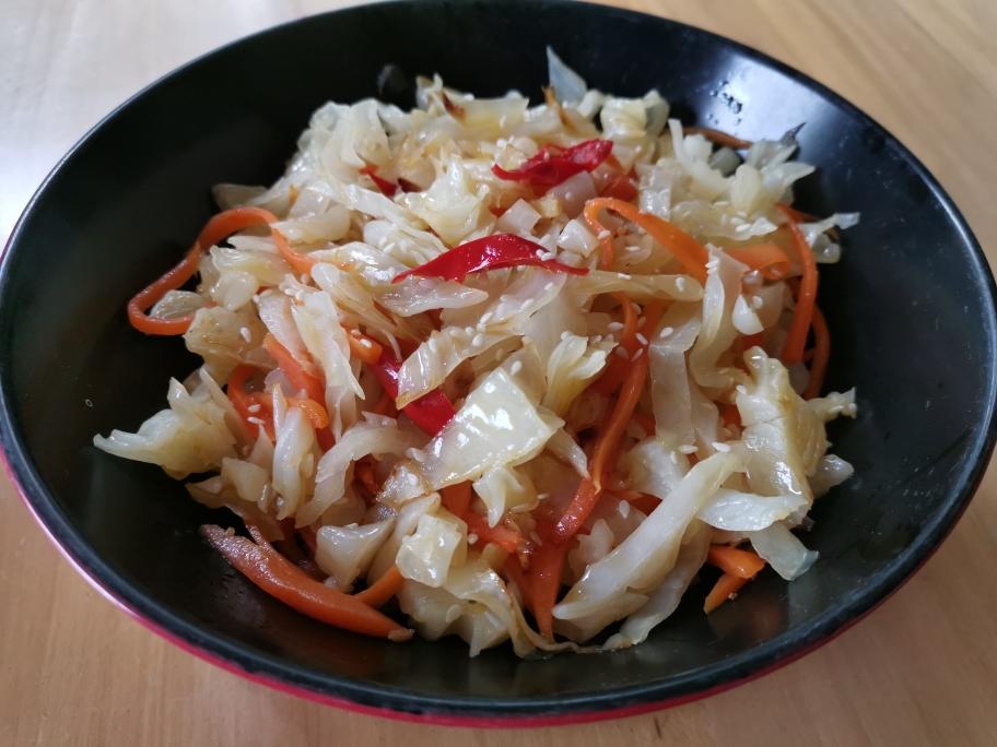 纯素-胡萝卜炒卷心菜（清甜 微辣 ）