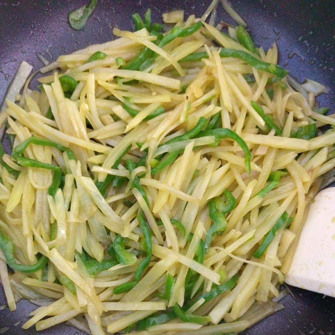 青椒土豆丝