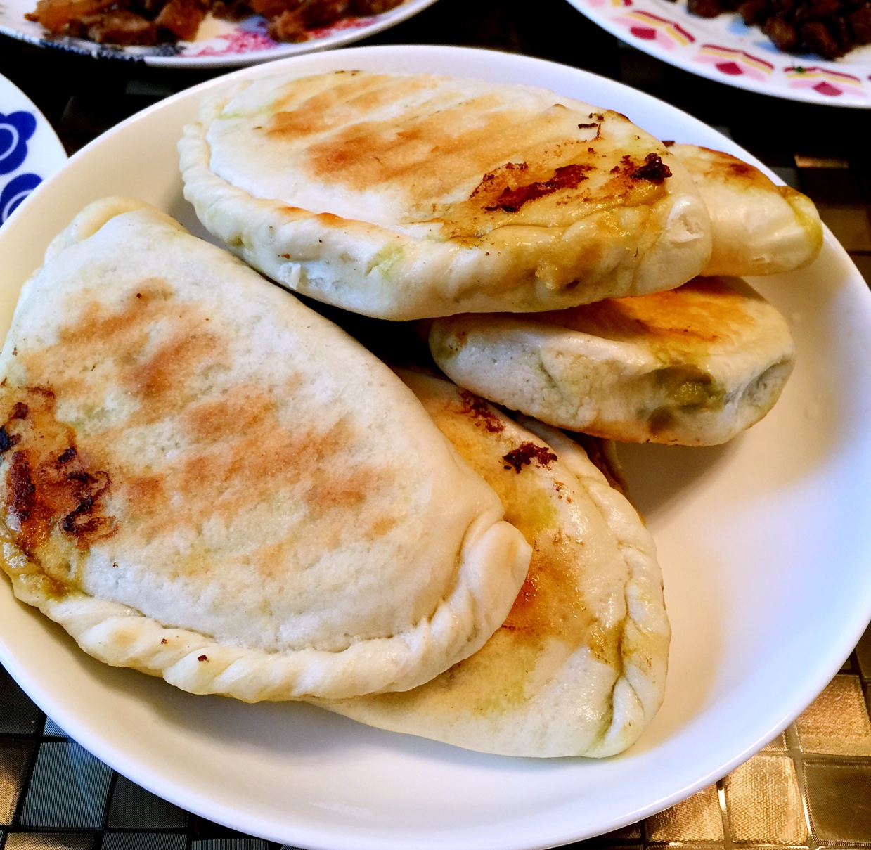 韭菜鸡蛋馅饼