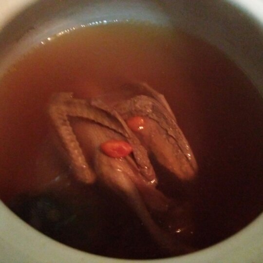 红枣枸杞乳鸽汤