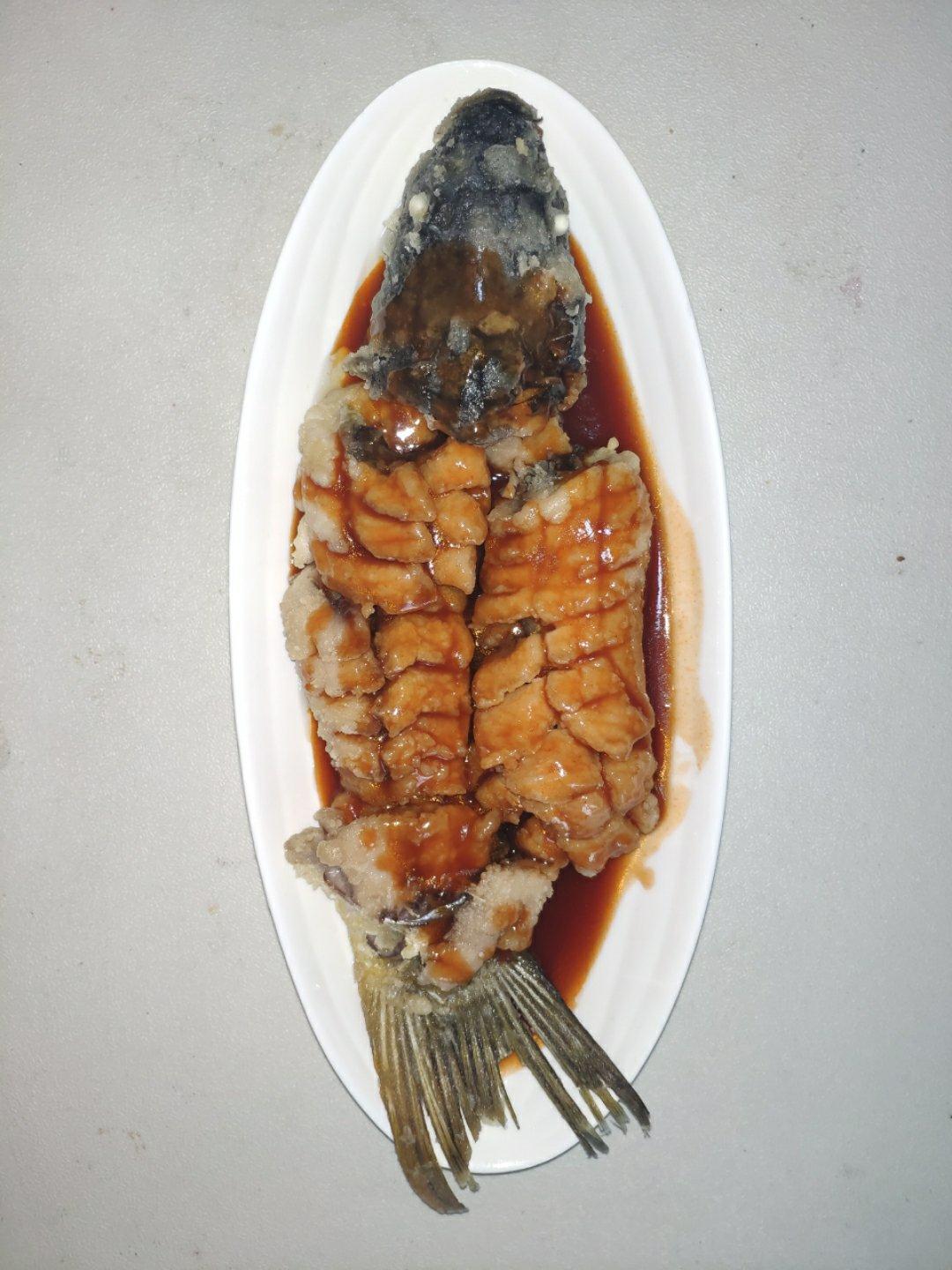 厨师长教大家：“松鼠鱼”的家常做法，酸甜可口