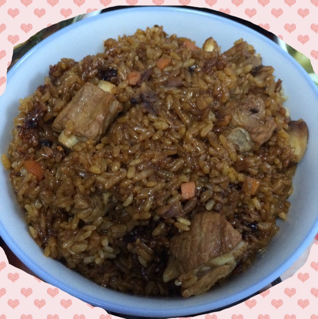 喷香排骨焖饭（爆好吃）