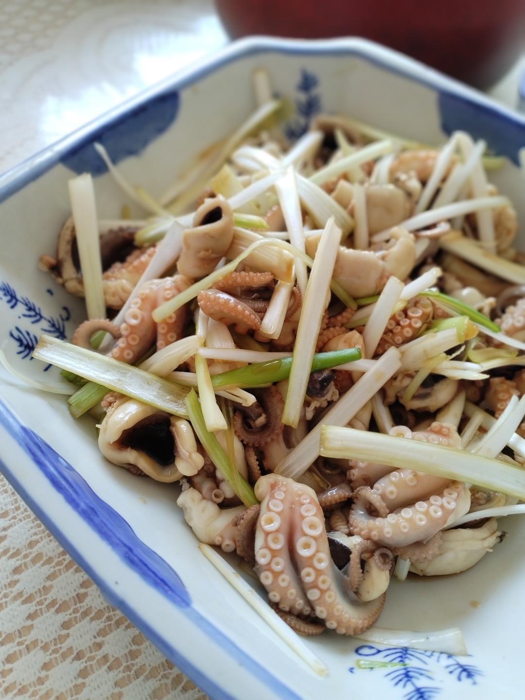 葱拌八带
