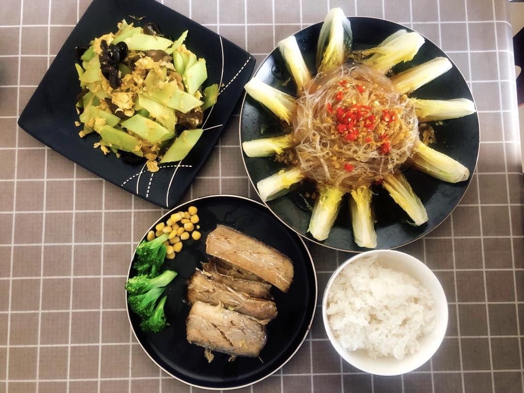 蒜蓉粉丝娃娃菜