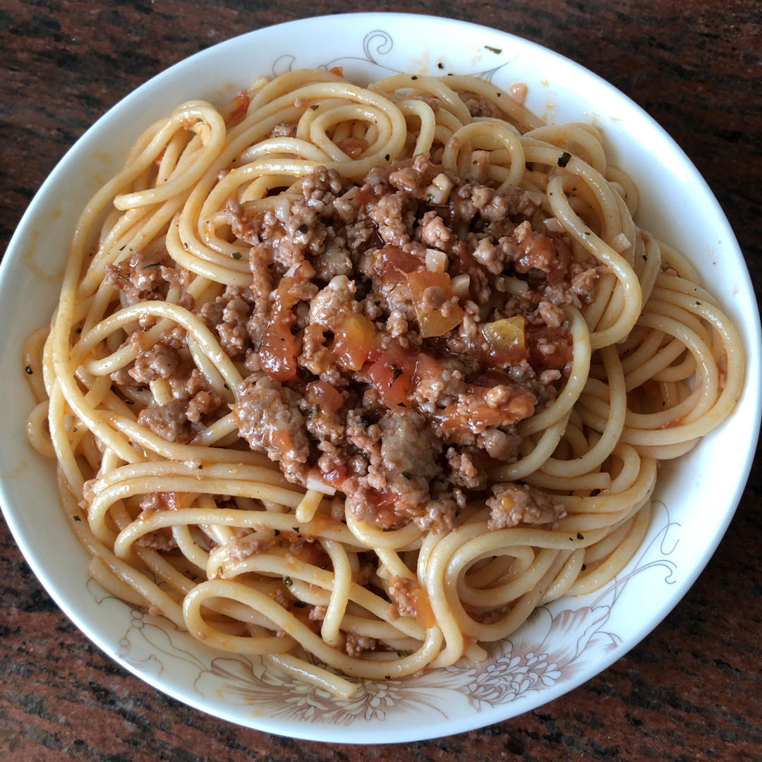 【番茄肉酱意面】