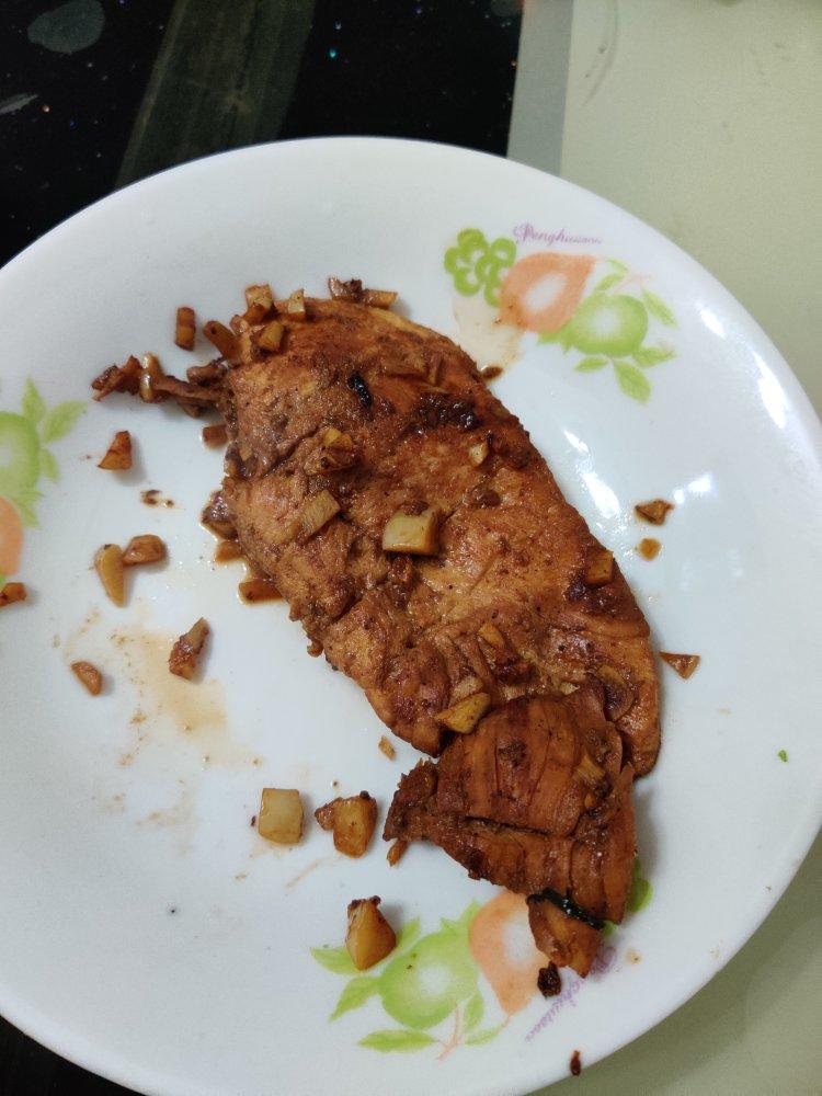 【嫩煎鸡胸肉】