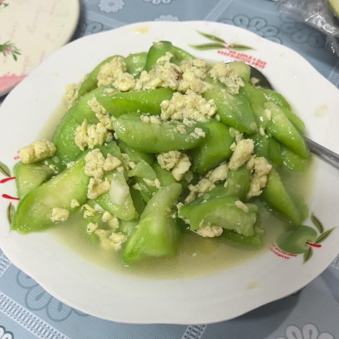 怎样才能炒出清爽又甘甜可口的丝瓜炒蛋🤔